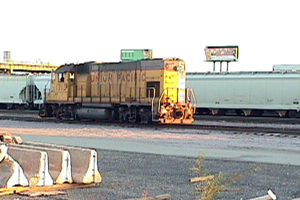 98928s23.jpg