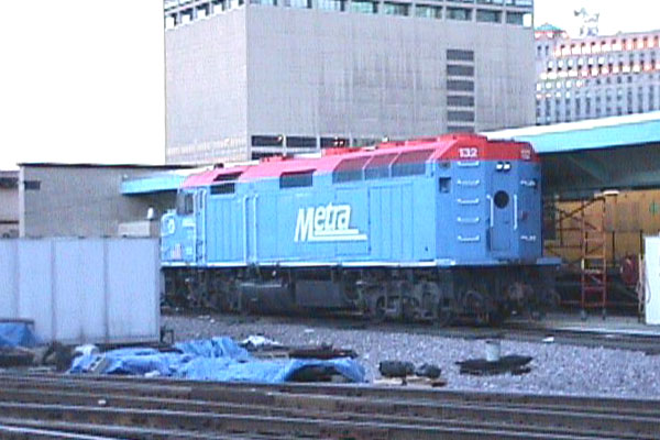 98a23n04.jpg