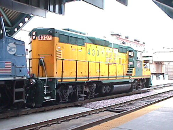 98b04912.jpg