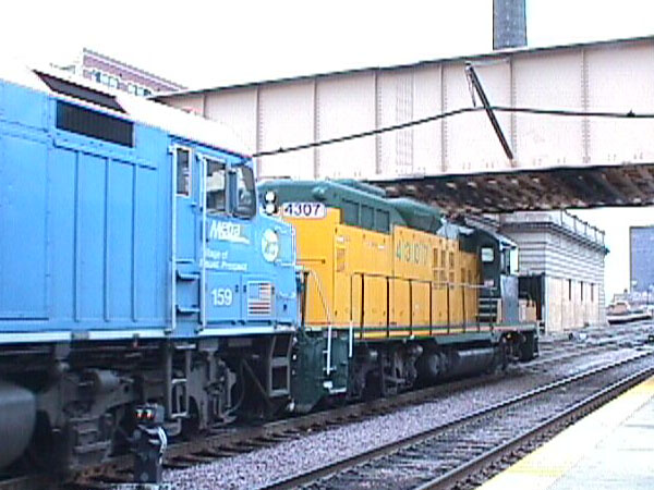 98b04921.jpg