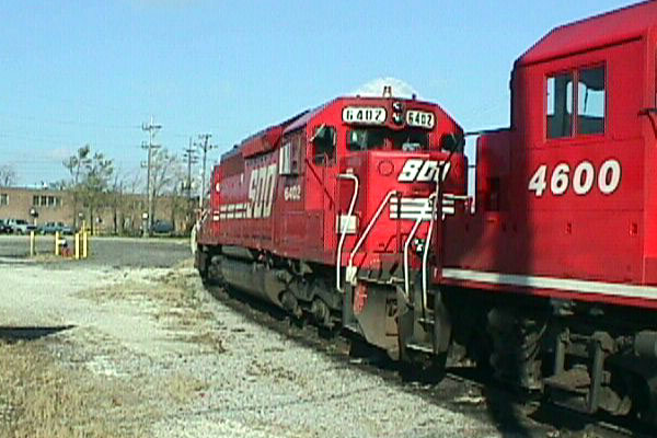 98b11021.jpg