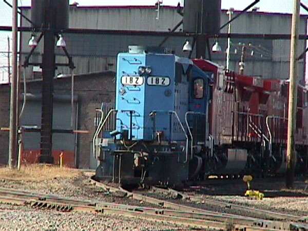 98b27c04.jpg