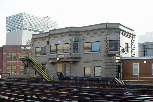 99901089.jpg