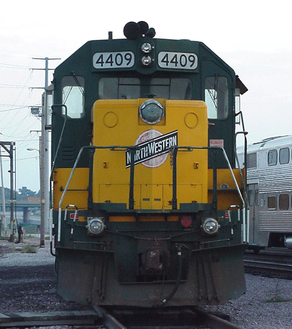 99904485.jpg