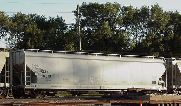 99930596.jpg