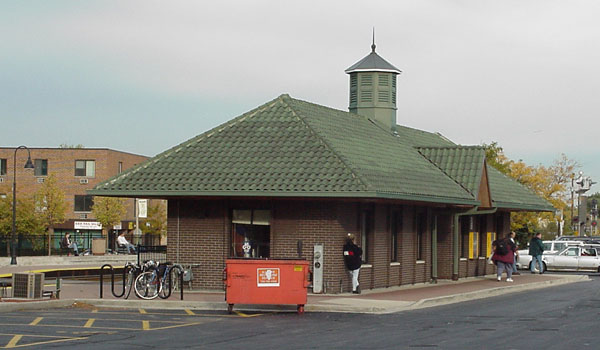 99a01810.jpg
