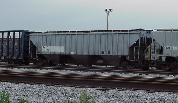 99a01893.jpg