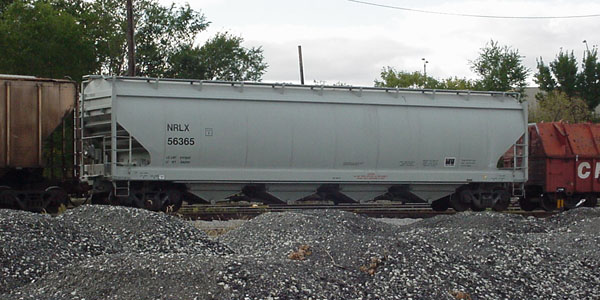 99a04033.jpg