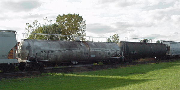 99a04215.jpg