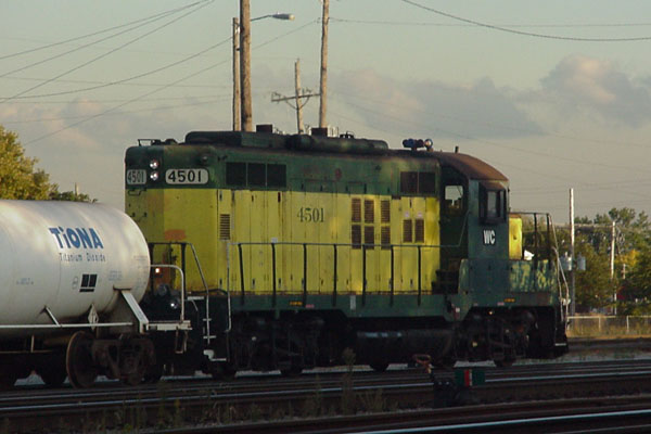 99a04250.jpg