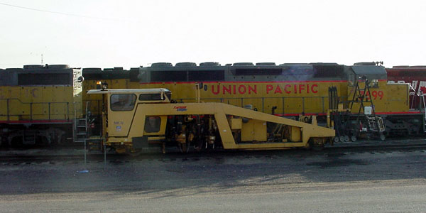99a12387.jpg