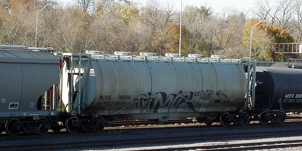 99b06382.jpg